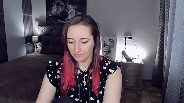 Chat +18 de GraceRainbow ao vivo