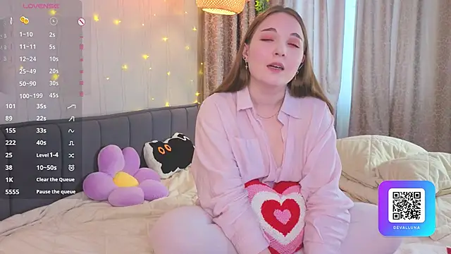 Chat XXX en directo de ConstanceHelms