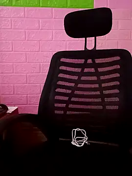 Romilk-12 – webcam-show