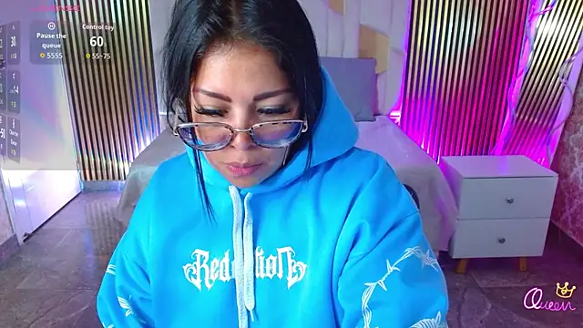 martinna_tay live XXX chat