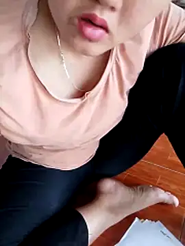 BigAssmomx's Live XXX Chat