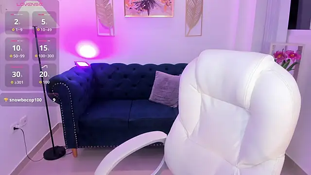 XXX chat uživo modela zharaa_fox