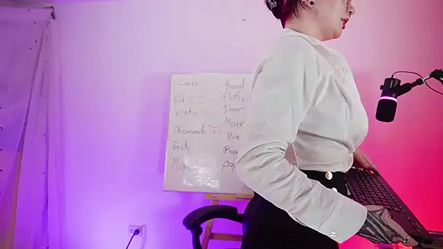 miami_18_ 即時 XXX 聊天