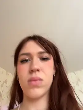 Vse_crazy – webcam-show