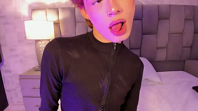 AngelDoll_1 webcam show