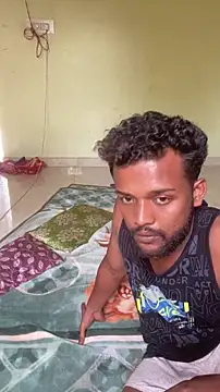 hornysofiya 即時 XXX 聊天