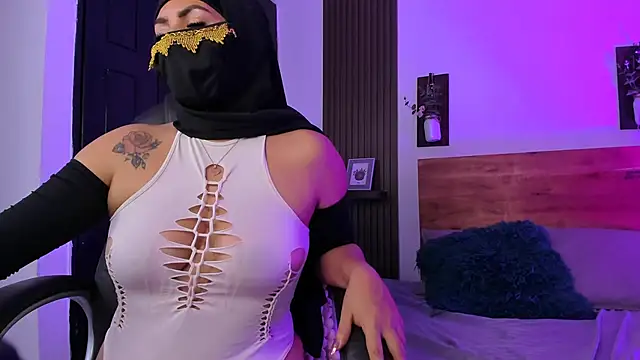 XXX chat uživo modela Nailea__