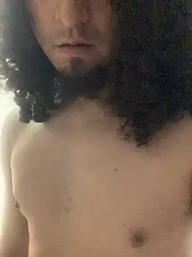 YourSnackIsOnFire webcam show