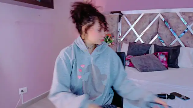 KatherineGomez Live XXX-Chat