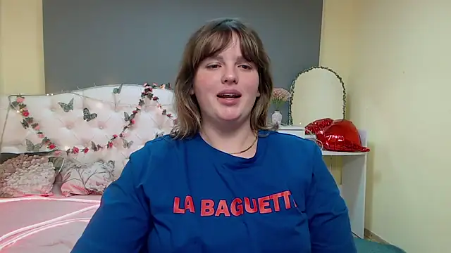 StaceyLexのライブXXXチャット