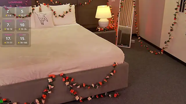 Rina_Red Live XXX-chat