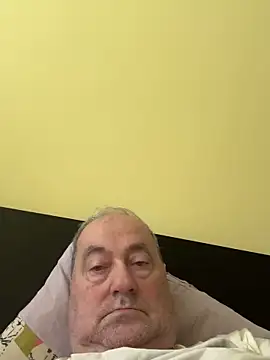 csikar 即時 XXX 聊天