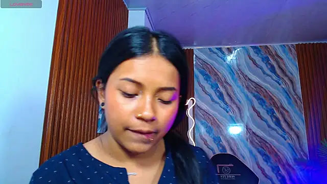 Chat XXX en directo de Maile_Tay