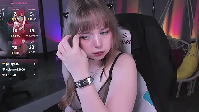 LeonaHicks 现场XXX聊天