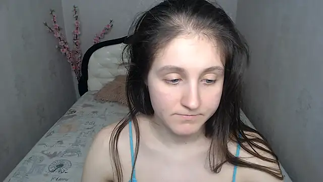 Holliy_Cooper Live XXX-chat