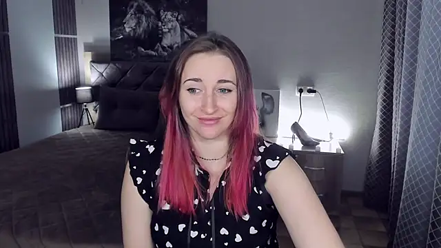 GraceRainbowのライブXXXチャット