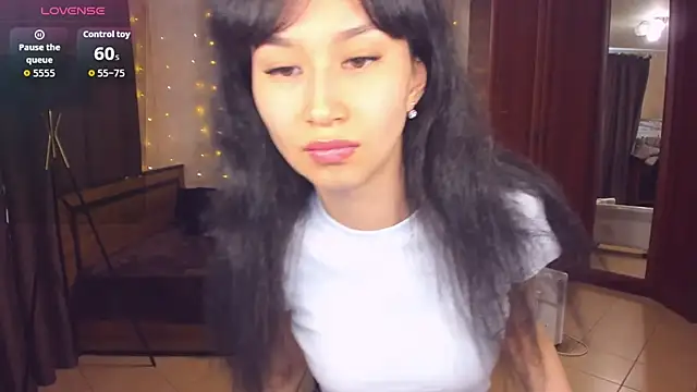 Chatroom XXX en direct de SheilaRare