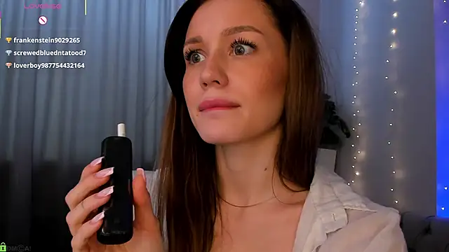 Aria_Mila: απευθείας συνομιλία ΧΧΧ