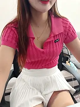 susu_baby 网络视讯表演