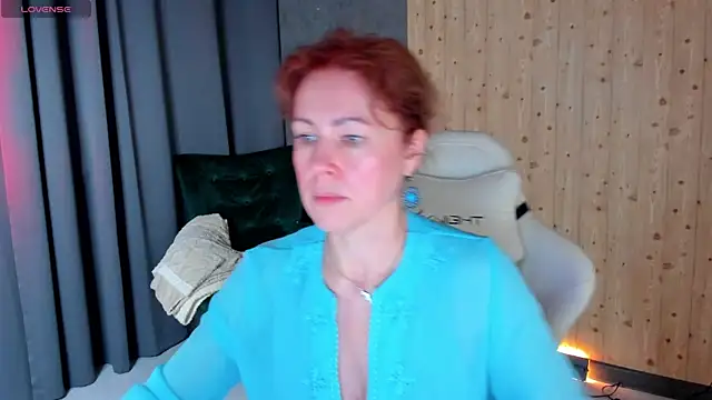 LeticiaRomano 现场XXX聊天