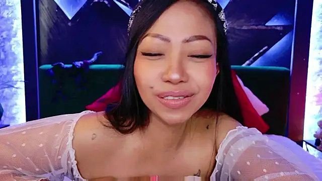 ElyaQuinnn Live XXX chat