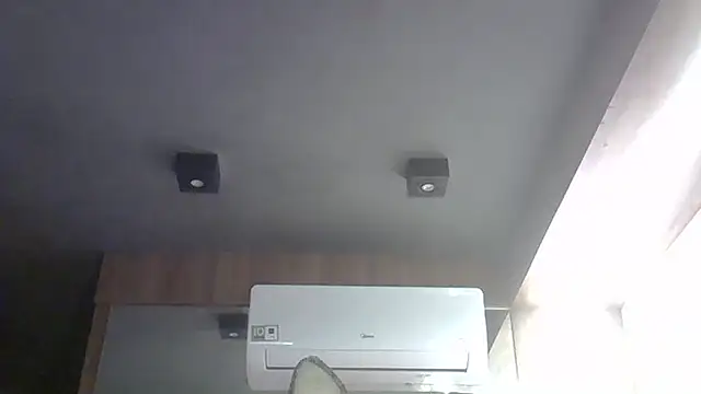 Вебкам-шоу SkinnyKitten