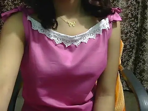 Adorable_AyeshaのライブXXXチャット