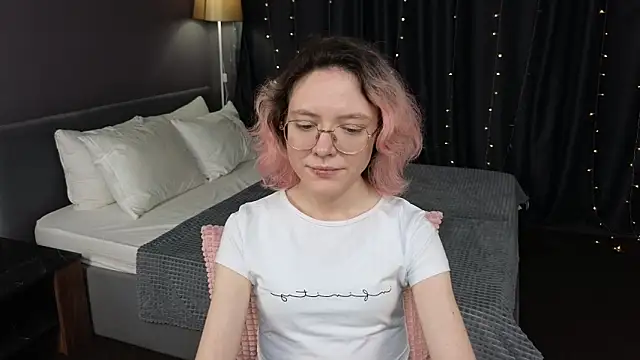 XXX chat uživo modela HottoKori