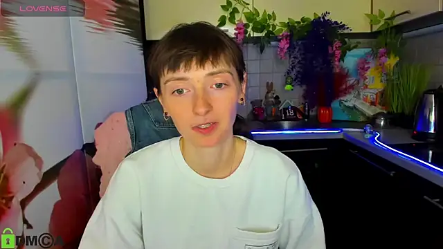 XXX chat uživo modela TayanaJons