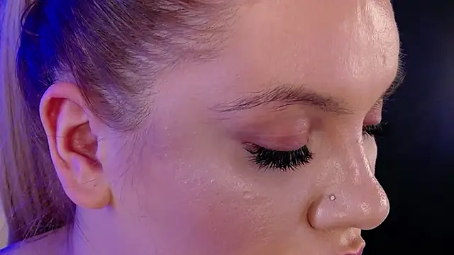 MelanieBrownn 라이브 XXX 채팅