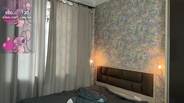 LoraDavi Adlı Modelin Canlı XXX Sohbeti