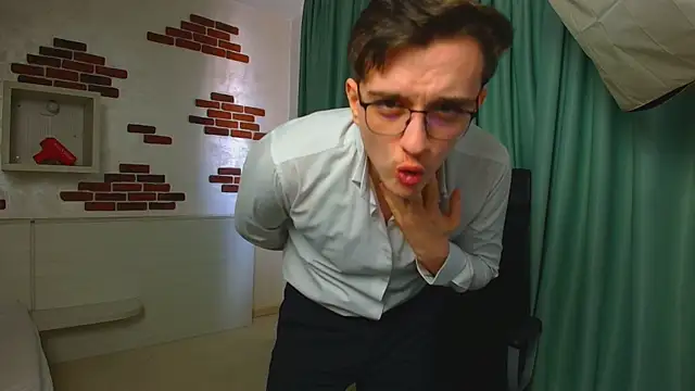 FelixStarkkのウェブカメラショー