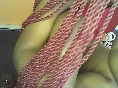 princess-maira's Webcam Show