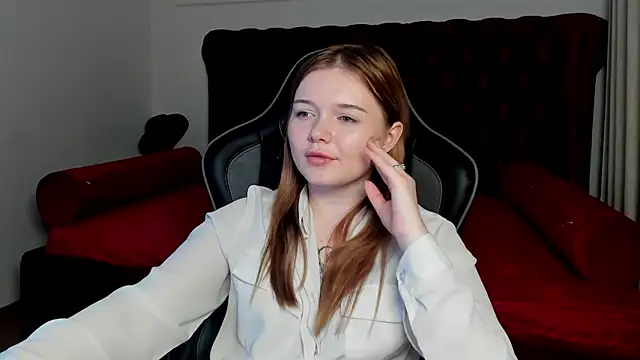 Show de ElinaVale na webcam