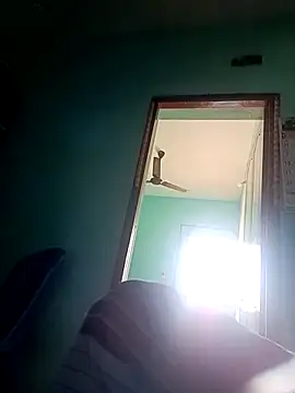 Webkamerová show maddy3108