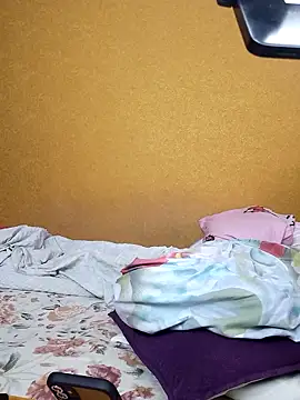 Chatroom XXX en direct de LiluHot