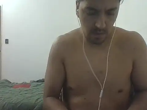 LeCorbu10 Chat XXX live