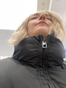 Chat XXX Live aka_Blonde