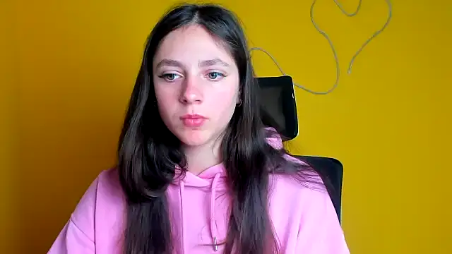 KissMeJulia's Live XXX Chat