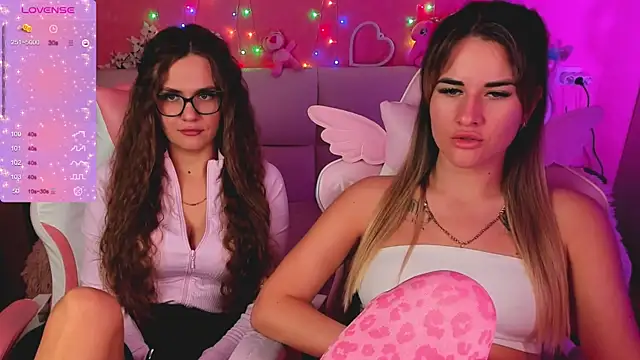 hotty_girls_here Chat XXX live