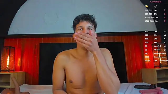 Онлайн чат XXX Leo_Savage_