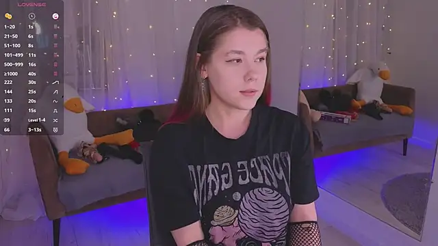 Mira_Falls Live XXX-chat