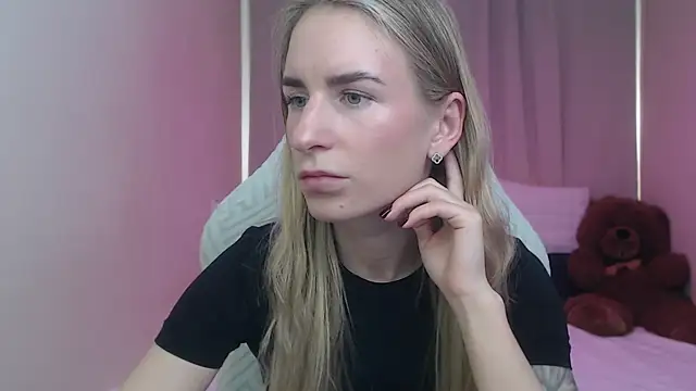 DeboraHorny Chat XXX live