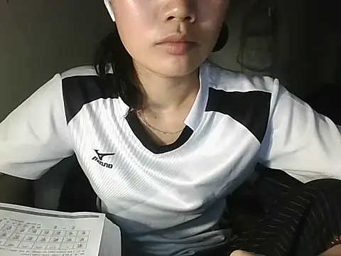 Chat XXX en directo de Be-MyMy