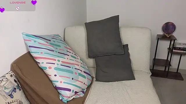 Chat +18 de blue__moon_ ao vivo