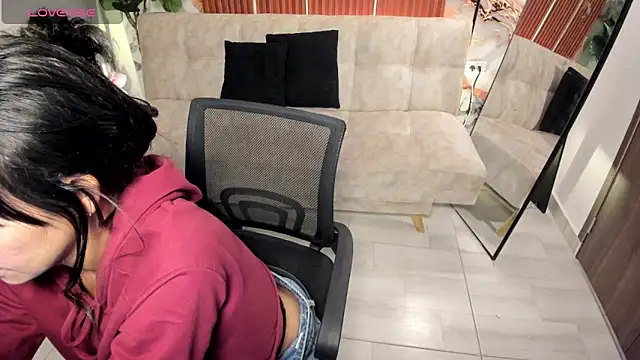 Онлайн чат XXX Antonella_Moretti_