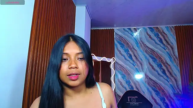 Maile_Tayn Live XXX chat