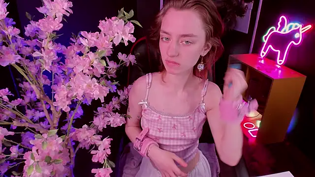 Онлайн чат XXX Pretty_Victoria