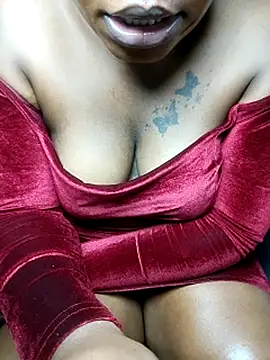 Chat +18 de Hugemassivebootie ao vivo