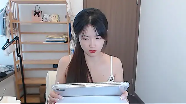 Mimi-cnbaby Chat XXX live